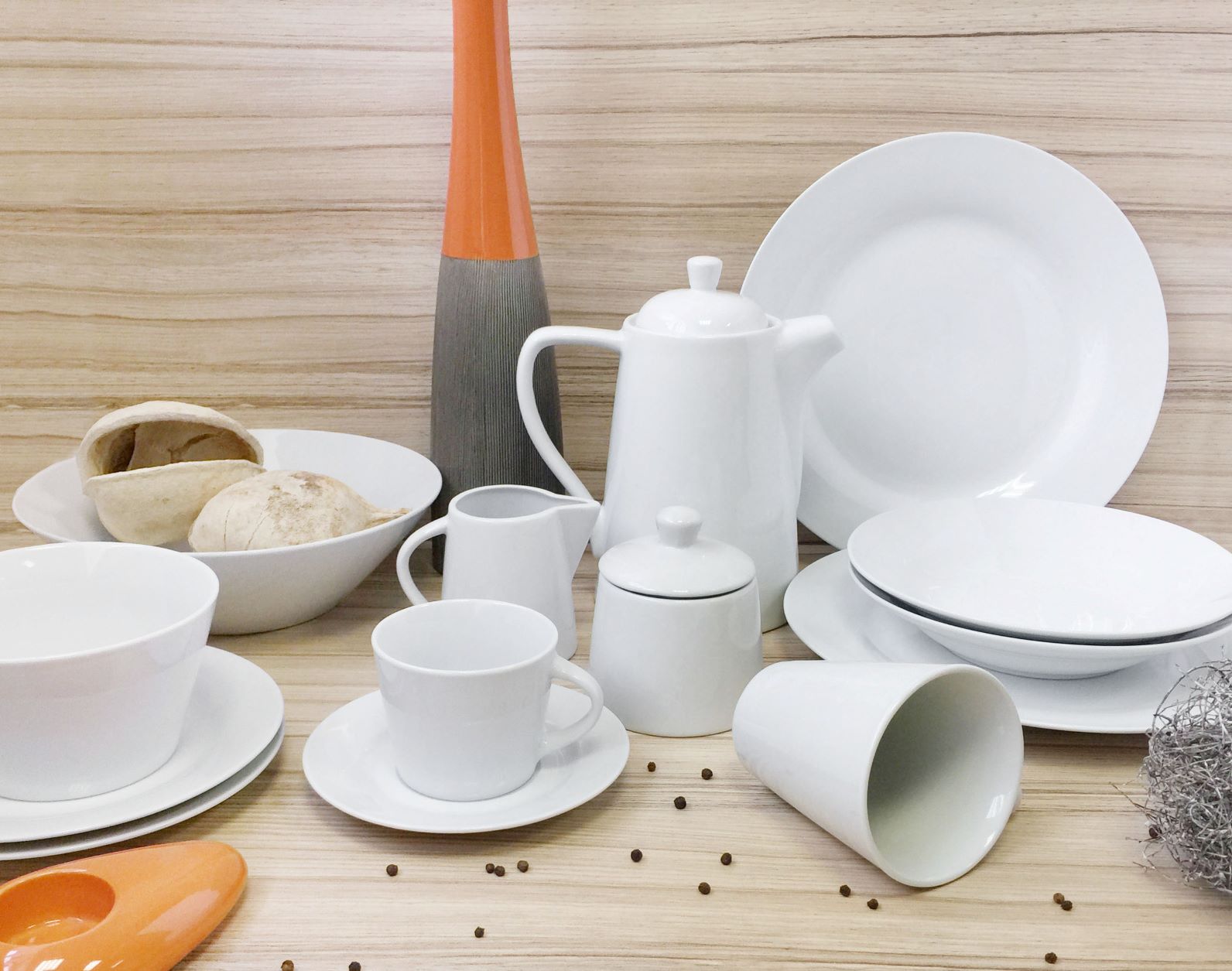 Kolekce porcelánu EASY od by inspire